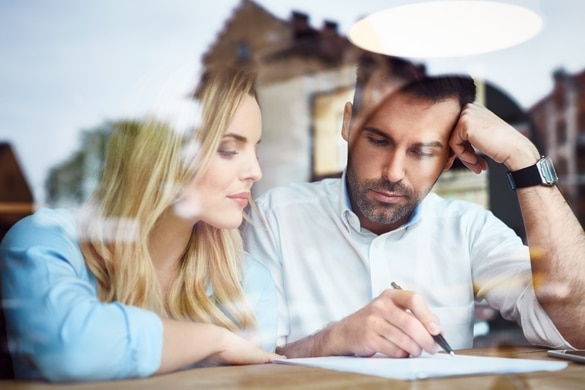 couple doing finance