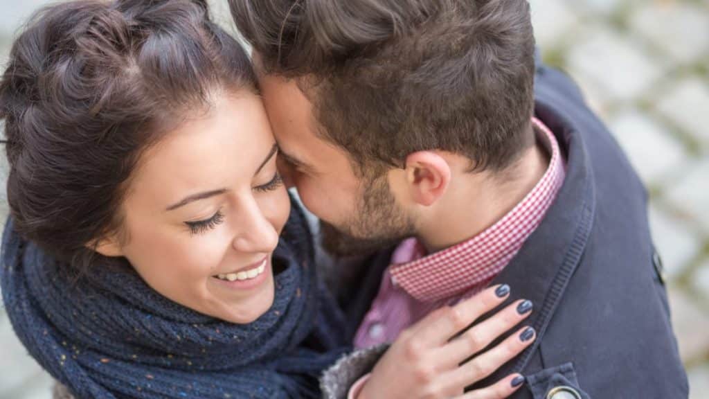 5 Meaningful Ways to Show a Taurus Man You’re Interested